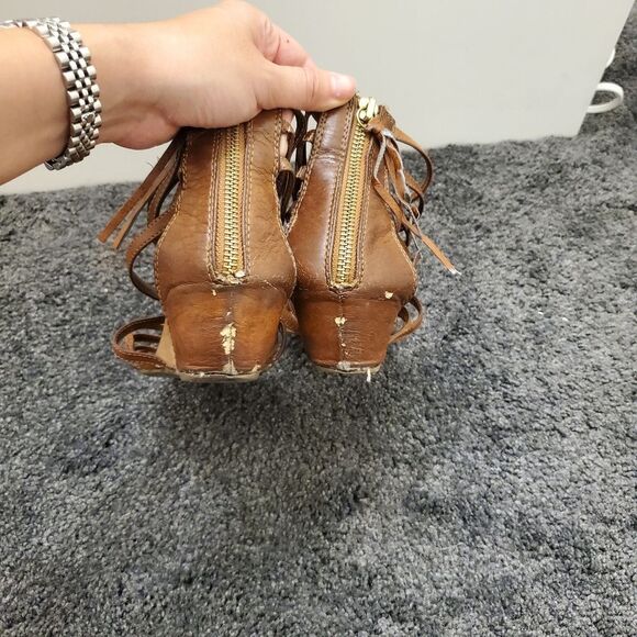 Gladiator sandals (size 7) - Picture 3 of 8